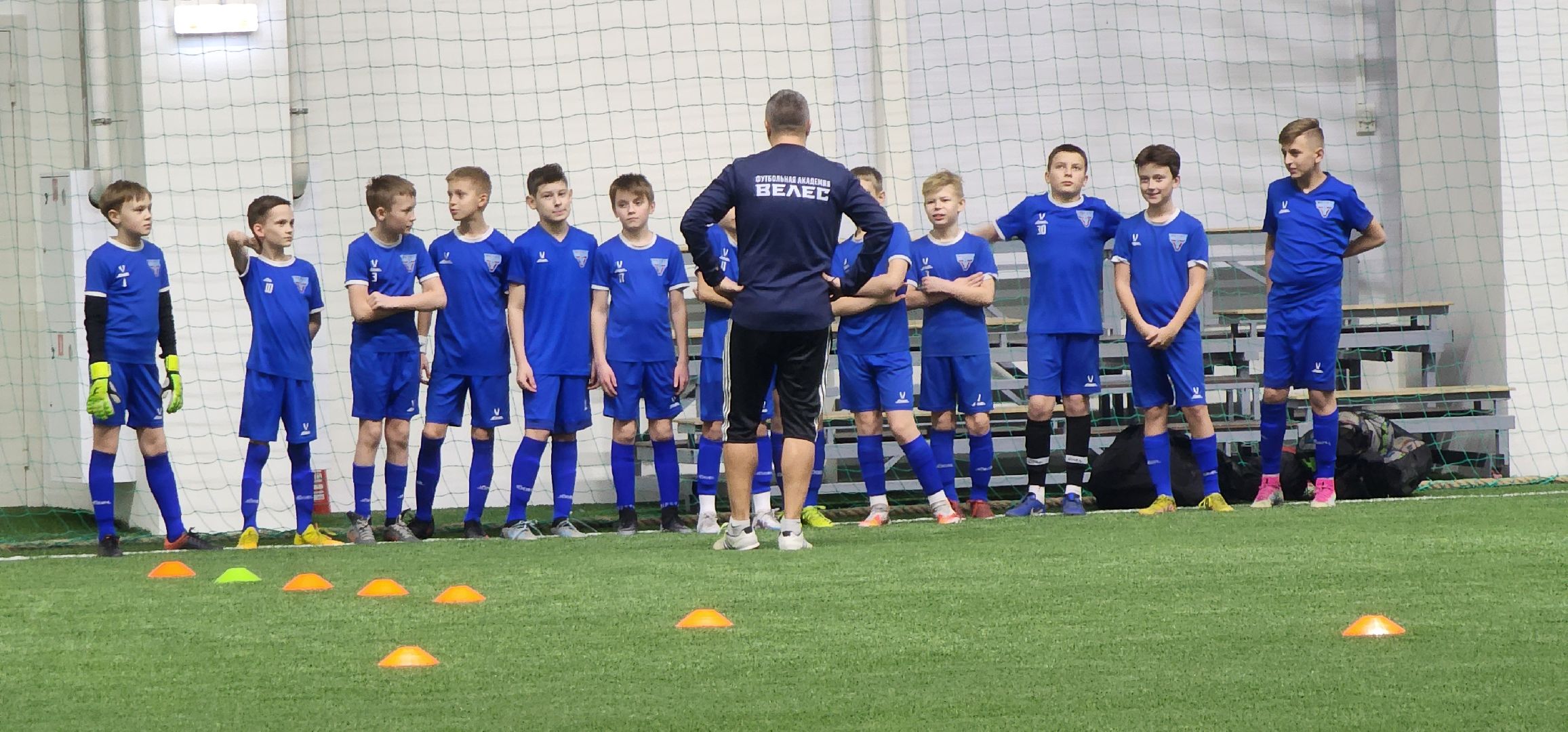 новый футбольный манеж, спорт, Минспорт, Домодедово, первая тренировка,