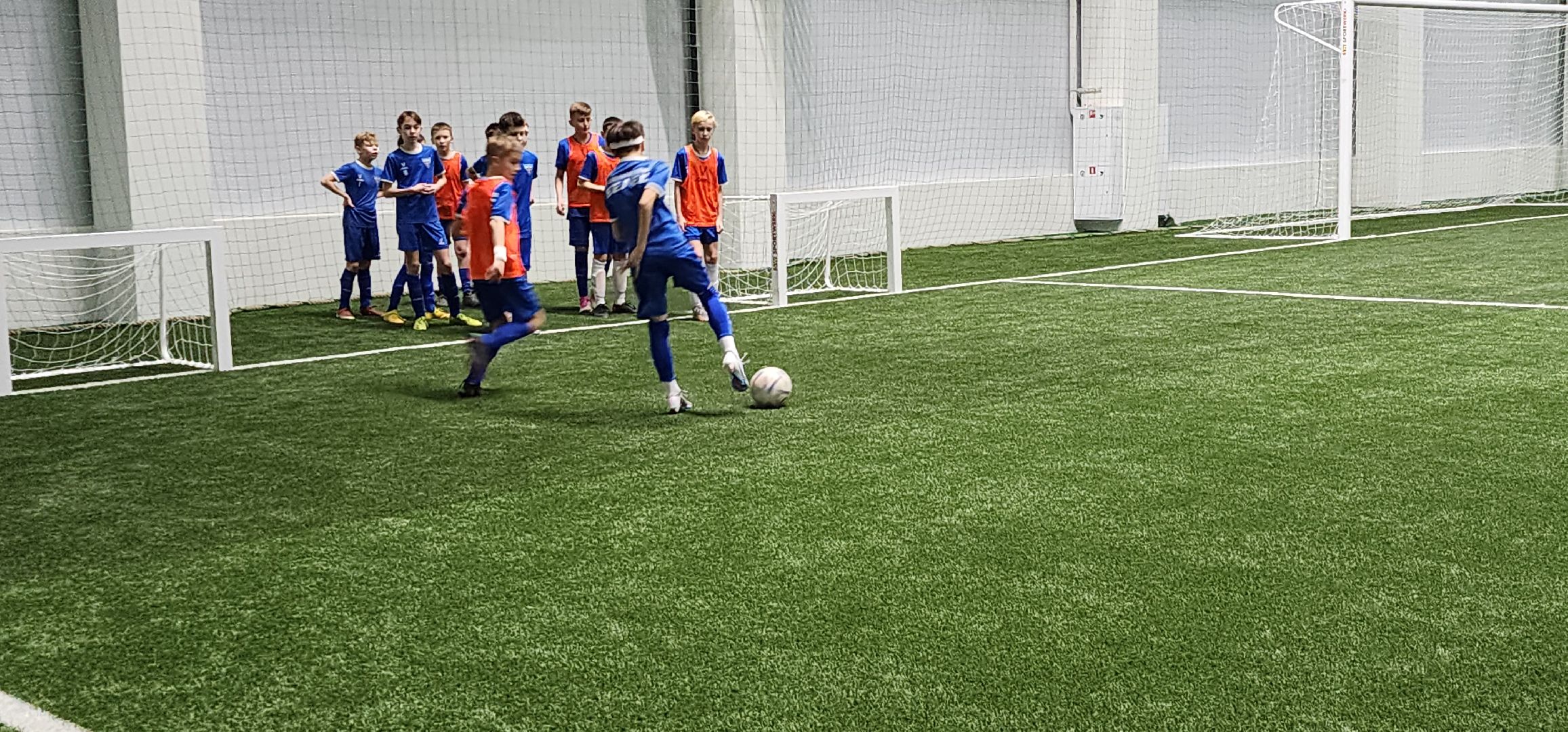 новый футбольный манеж, спорт, Минспорт, Домодедово, первая тренировка,