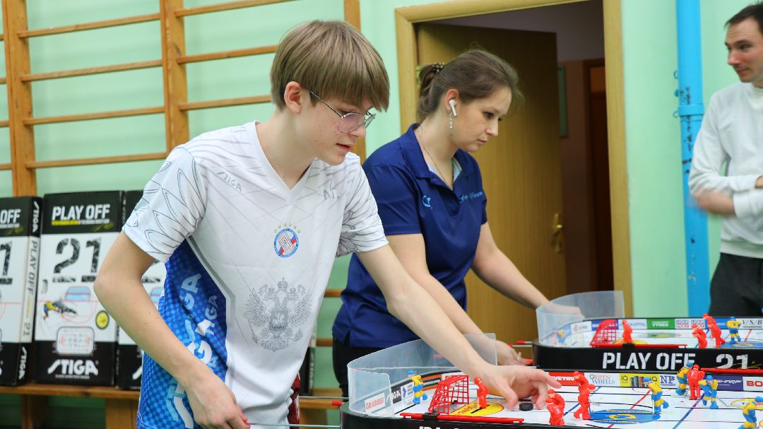 Реутов, спорт, настольный хоккей, чемпионат России, нападающий, игрок