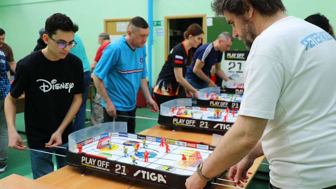 Реутов, спорт, настольный хоккей, чемпионат России, нападающий, игрок