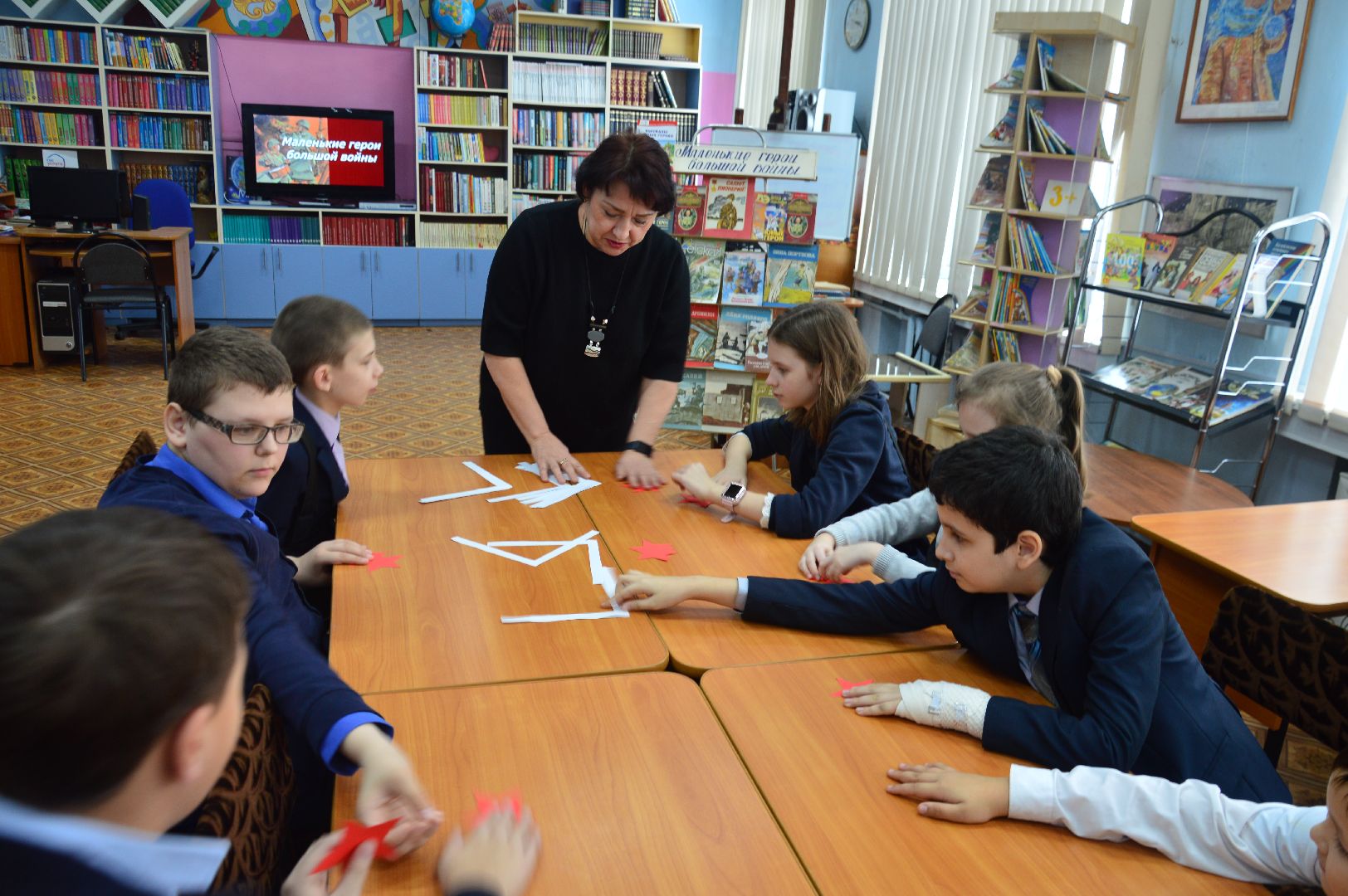 шатура, антифашисты, день юного антифашиста, библиотека, международная акция, международный день,