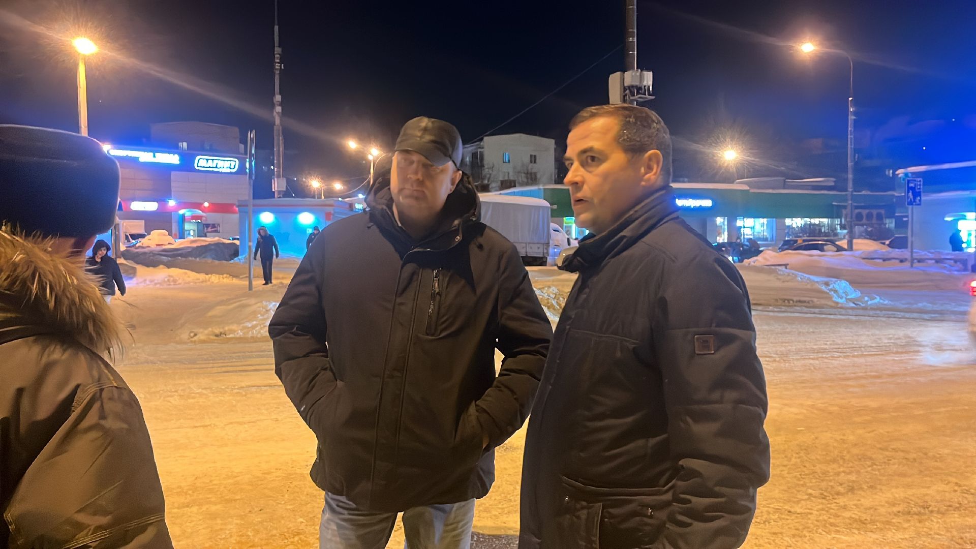 автобусные остановки, транспорт, выездная администрация,