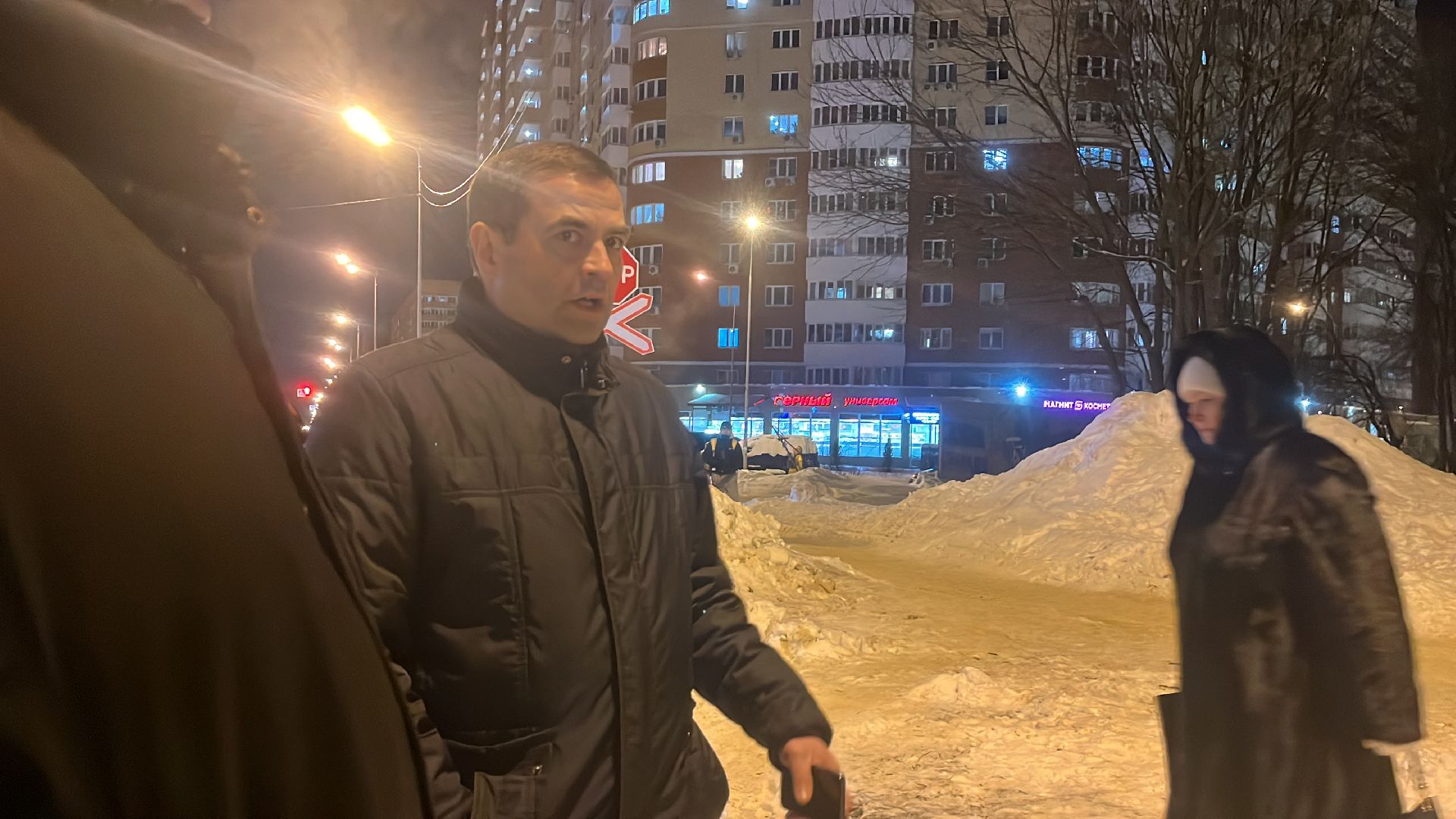 автобусные остановки, транспорт, выездная администрация,