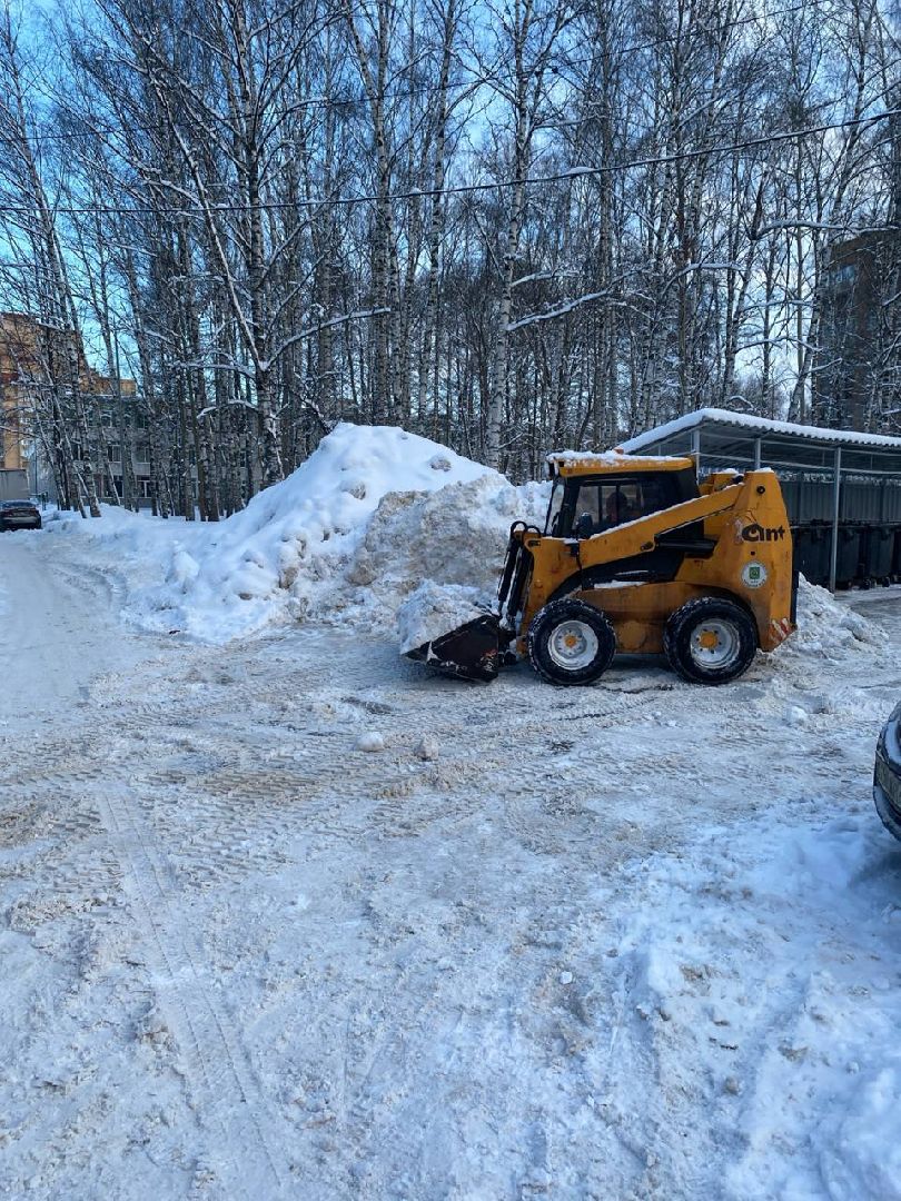пушкино, снег, циклон ольга, уборка дворов, уборка снега,