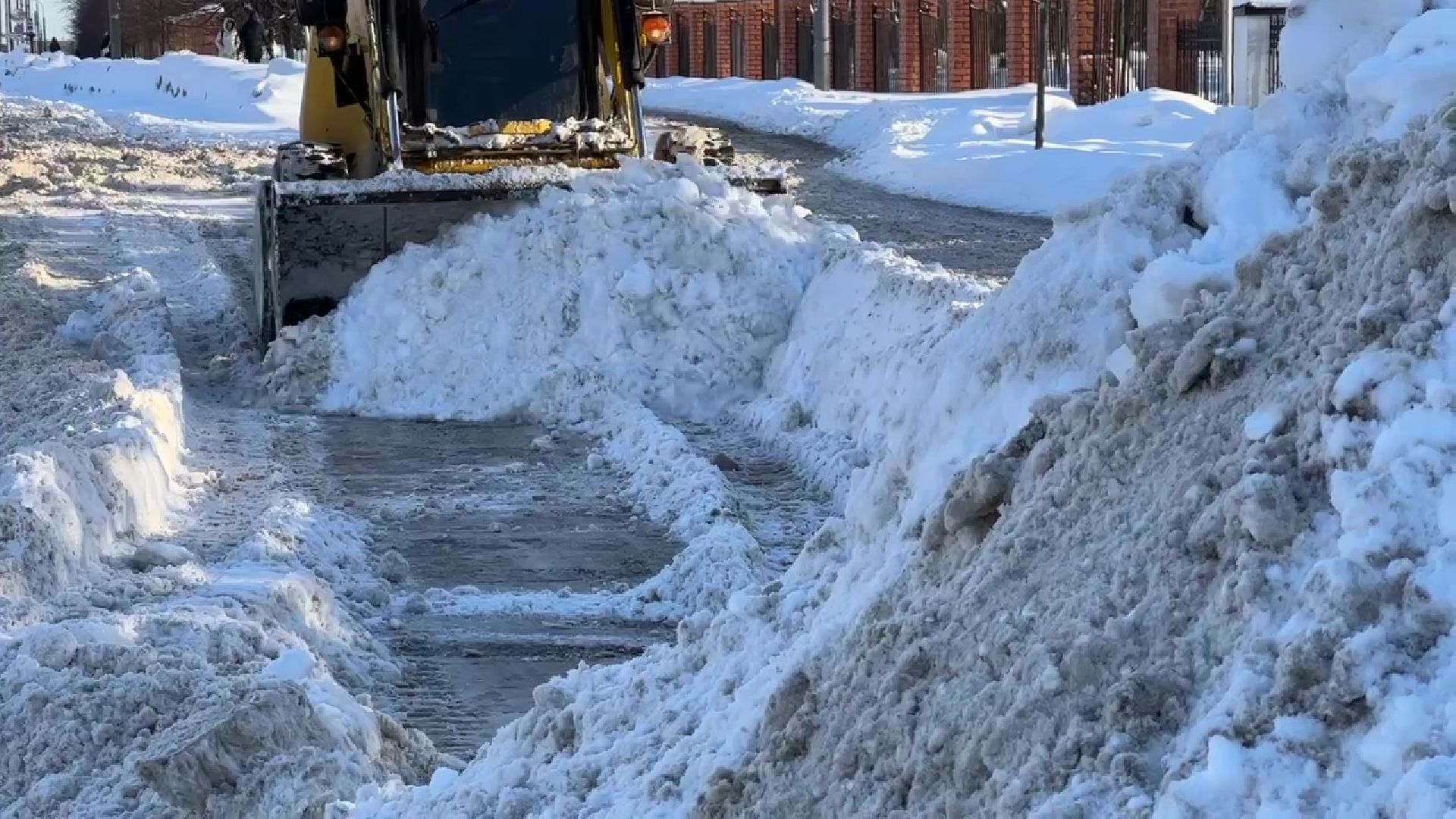 Реутов, ЖКХ, очистка гоода, снег, циклон ольга, вывоз снега,