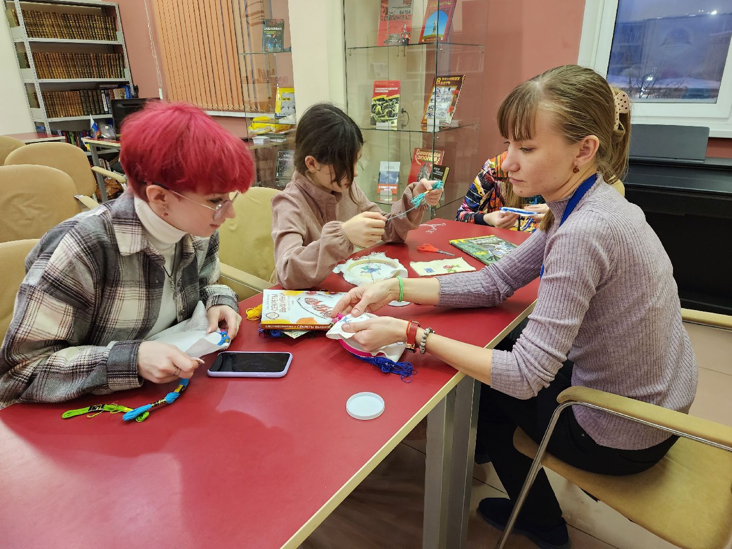 пушкино, вышивка, кружки, эксклюзив,