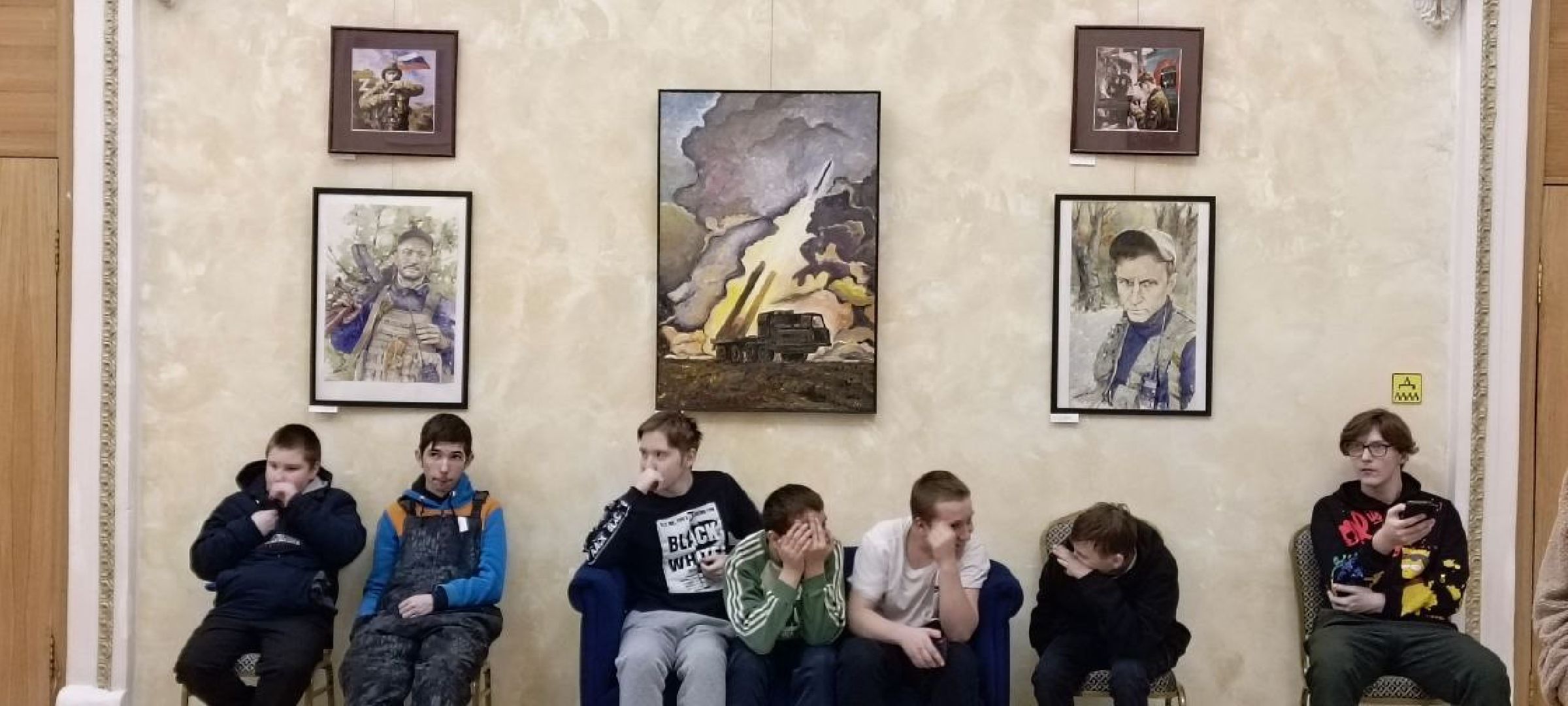 Дмитров, Центр культурного развития Яхромский, Выставка Новые герои Подмосковья,