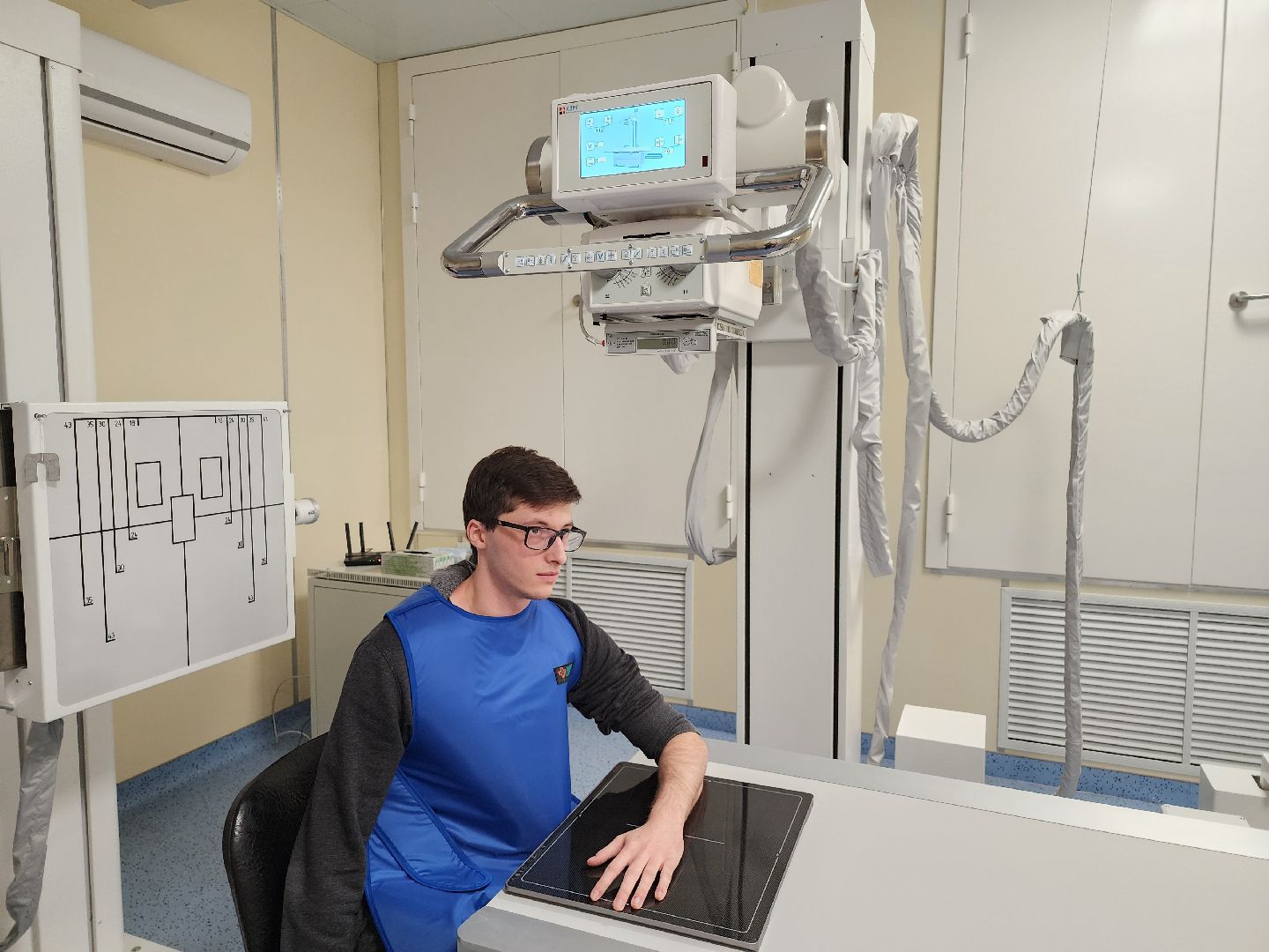 серпухов, подмосковье, рентген-аппарат, поликлиника, здоровье, медицина, медицина подмосковья,