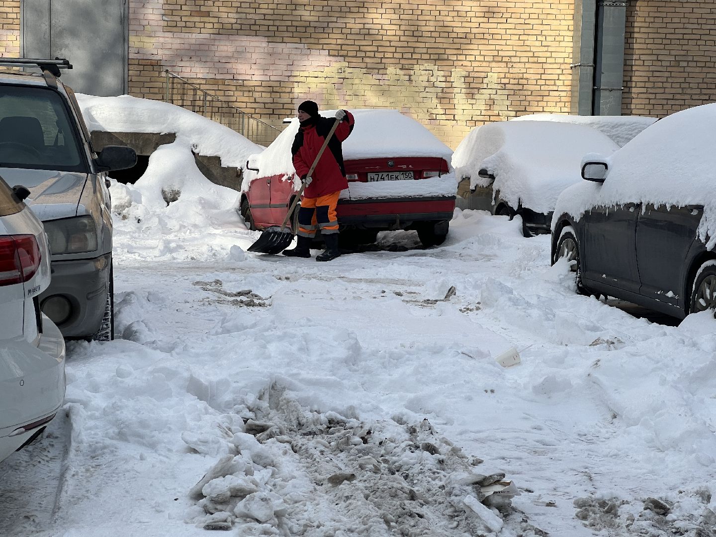 химки, уборка снега, жкх, уборка дворов, снегопад,