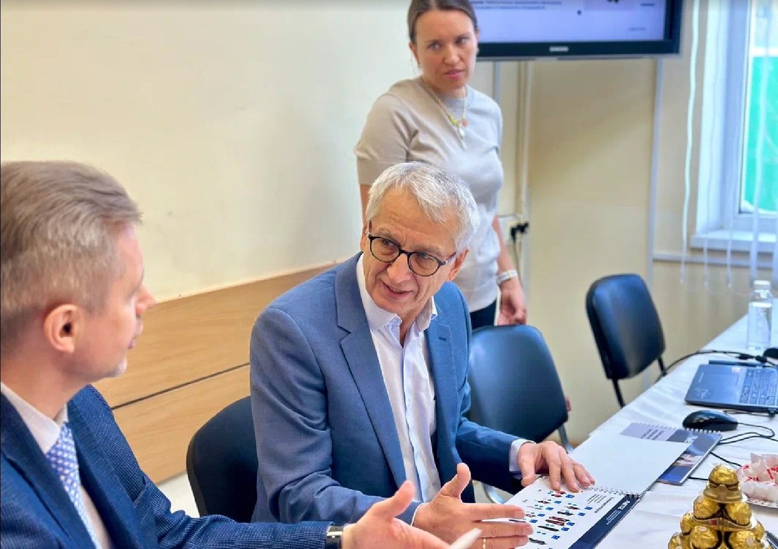 метиз, протезы, сво,