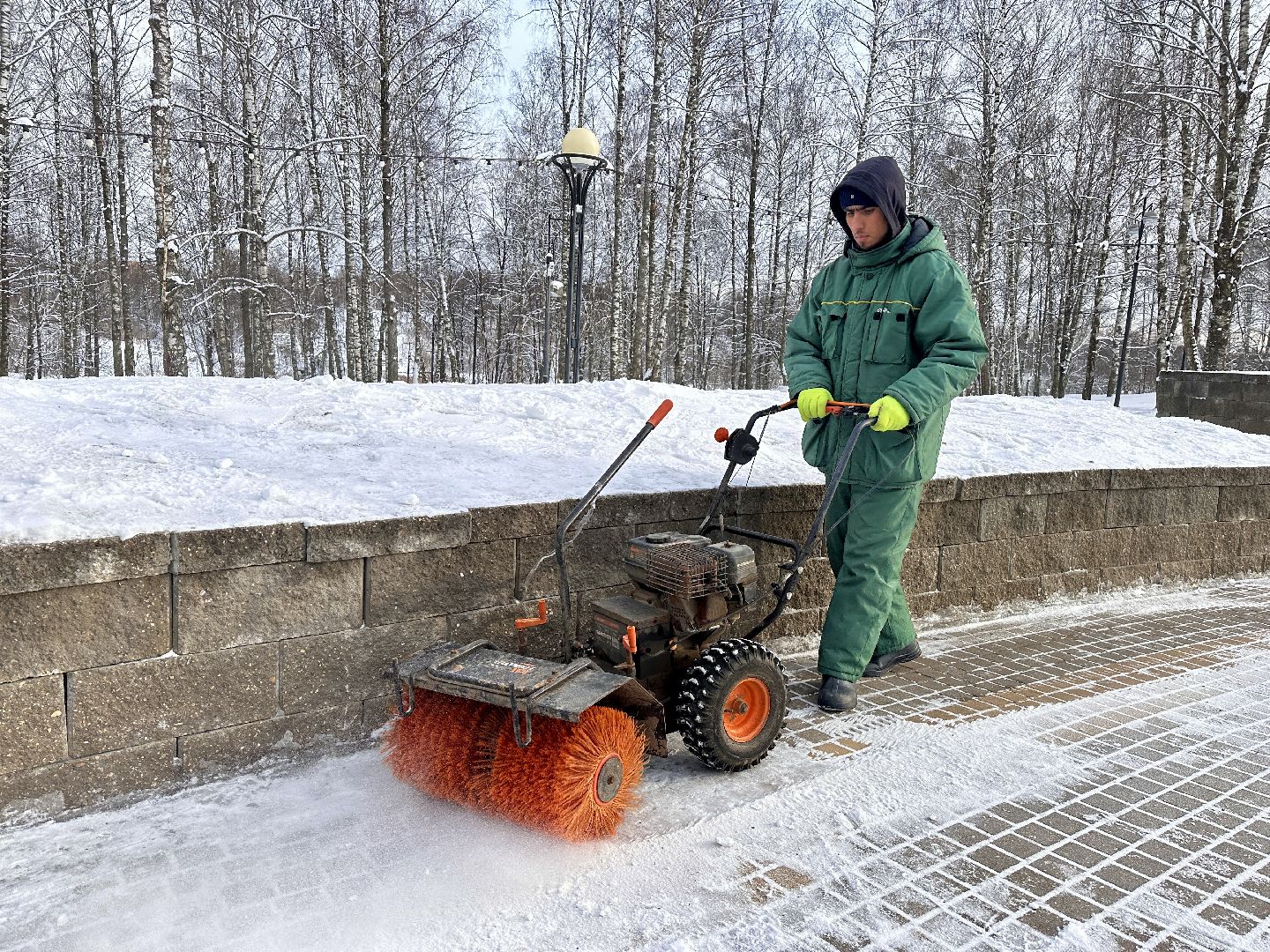 Клин, общество, дороги, парки, снег, уборка снега,