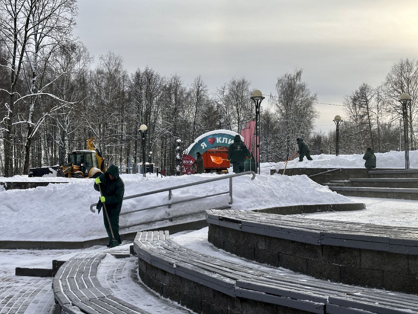 Клин, общество, дороги, парки, снег, уборка снега,