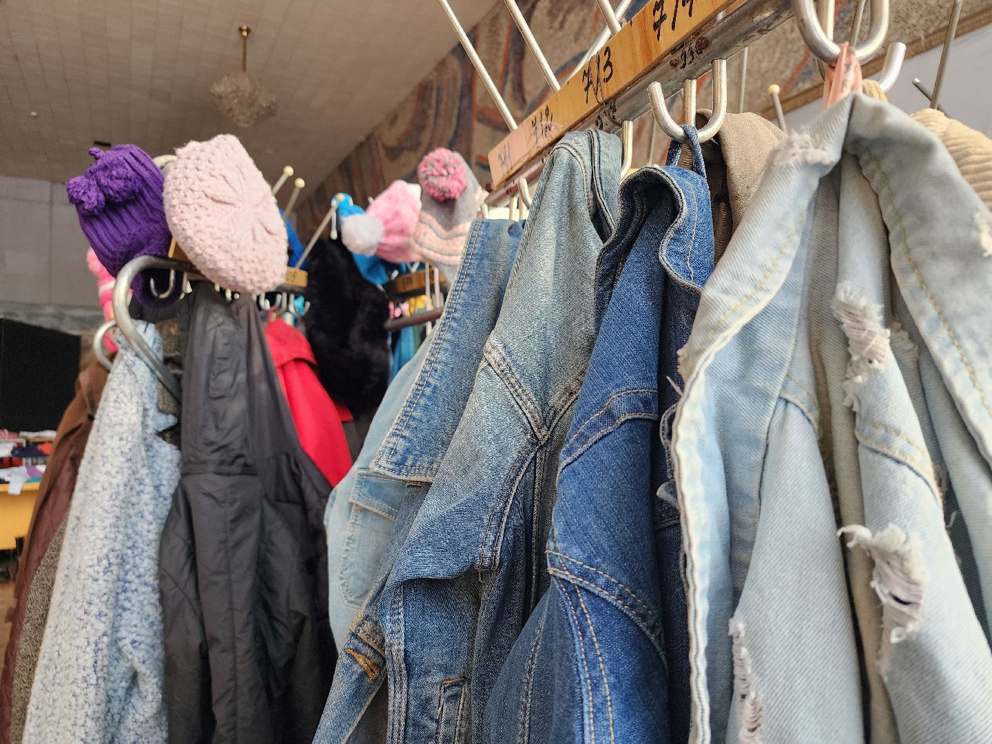 благотворительность, акция из рук в руки, обмен вещами, Старая Купавна, Богородский городской округ,