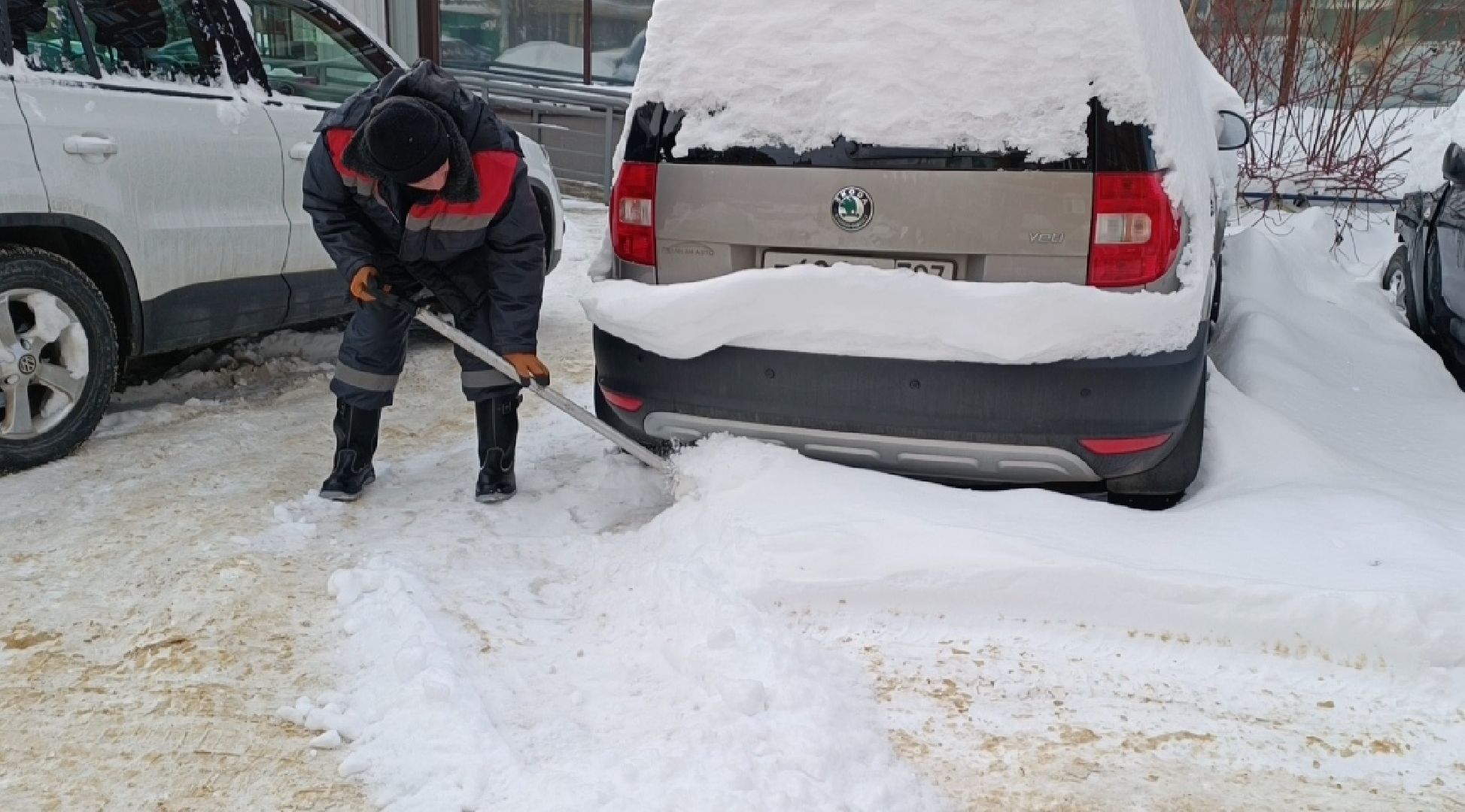 уборка снега, жкх, лобня,