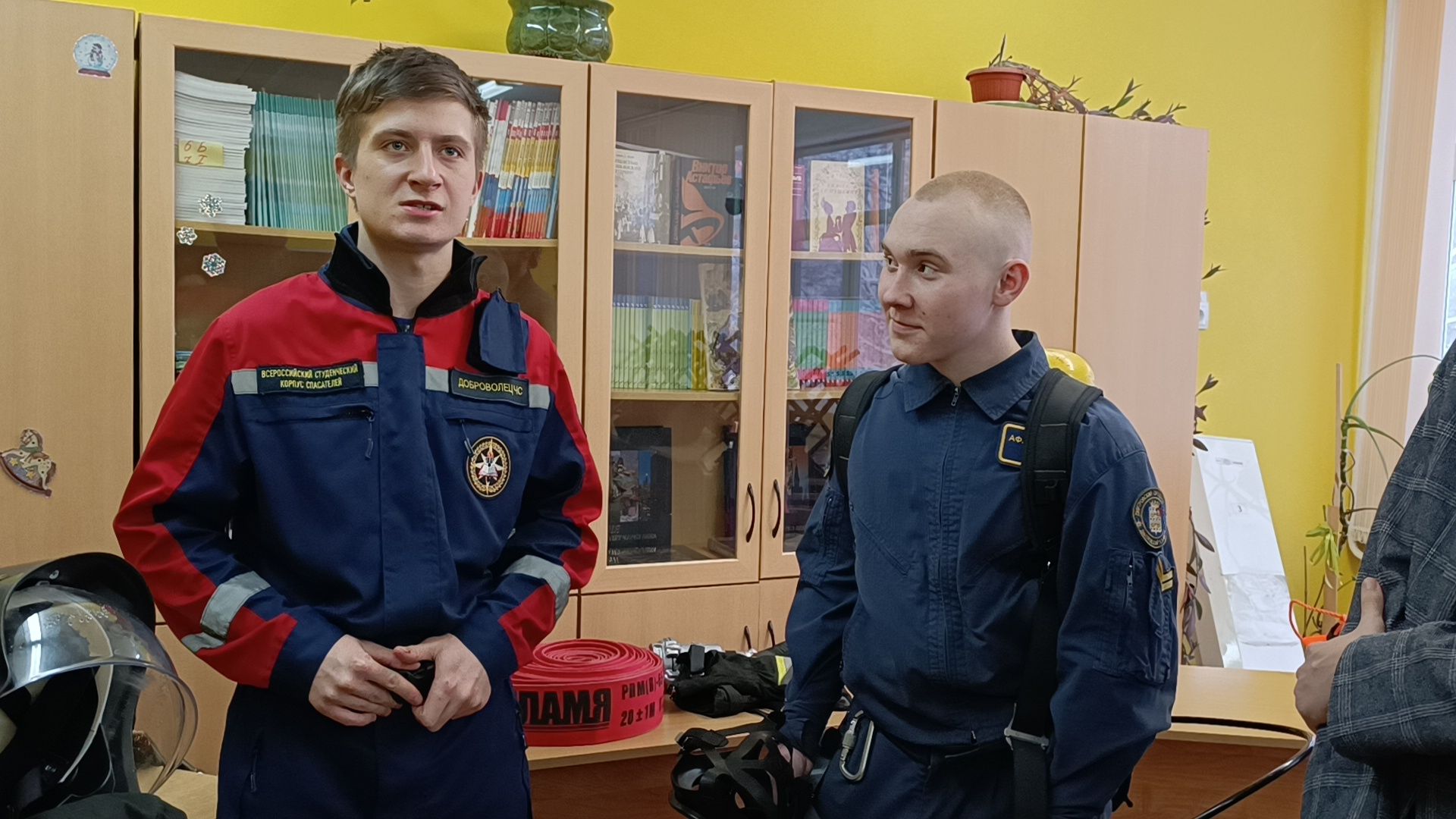 мастер-класс, пожарная безопасность, волонтеры, дмитровский техникум,