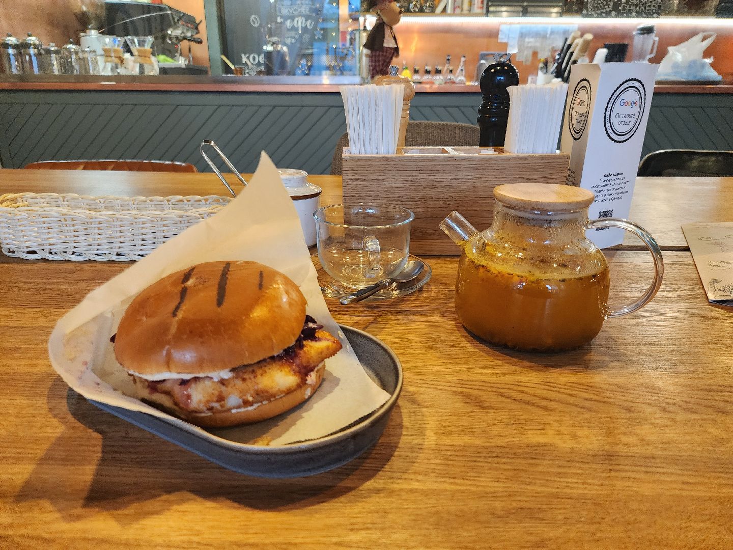 ешь в подмосковье, кафе,