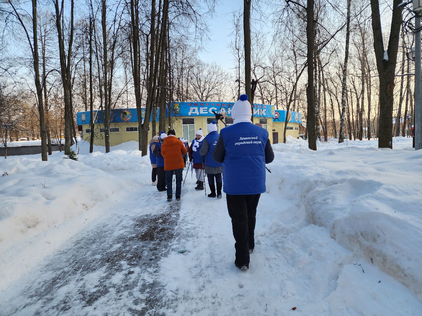 активное долголетие, спорт в подмосковье, скандинавская ходьба, все на старт, видное,