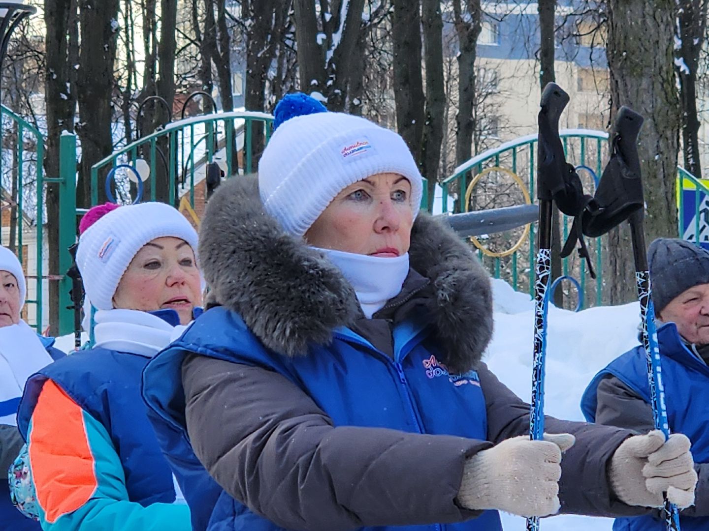 активное долголетие, спорт в подмосковье, скандинавская ходьба, все на старт, видное,