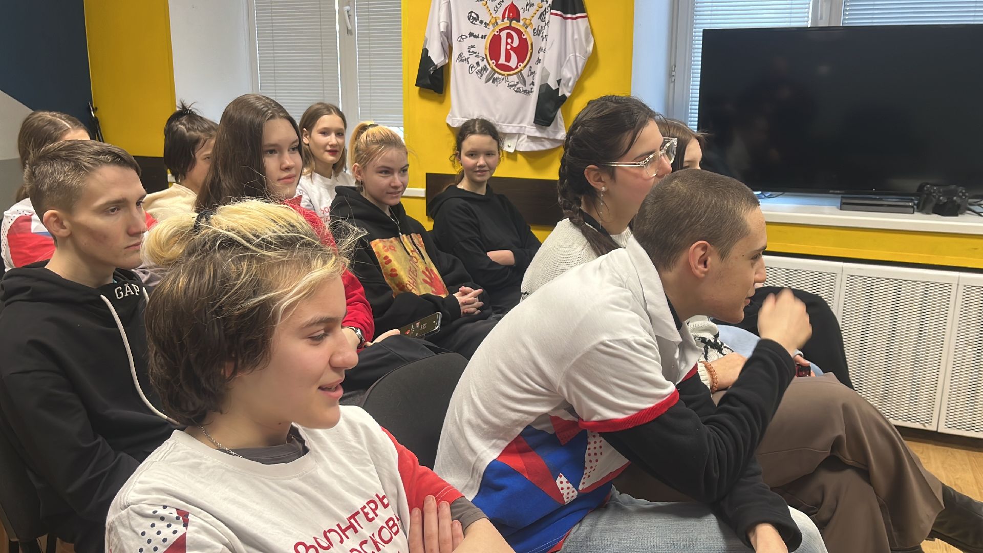 пушкин, юбилей пушкина, волнтеры, волонтерский центр, квиз,