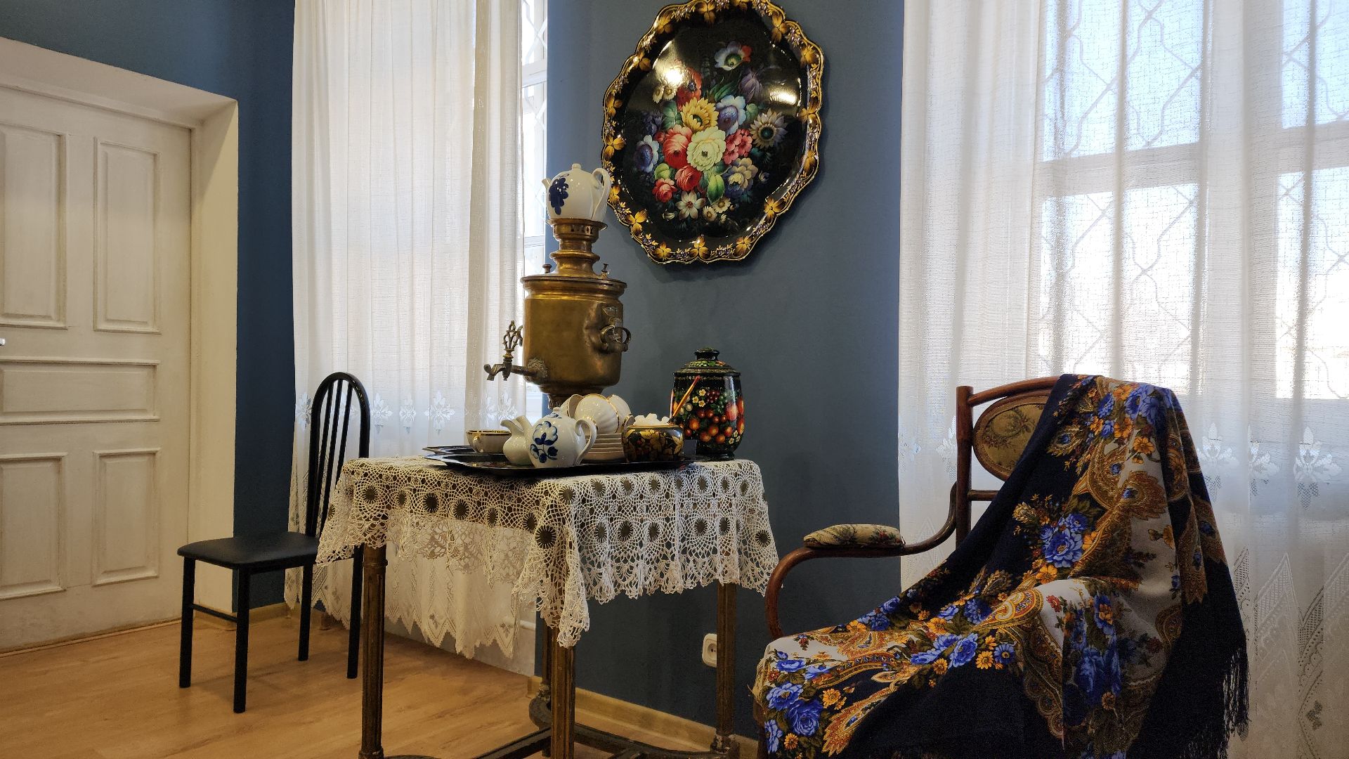 электросталь, культура, культура и туризм в подмосковье, культура подмосковья, мой город, выставка, экспозиция, художник, художники подмосковья,