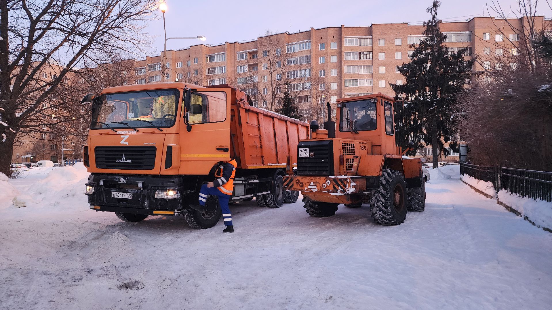 Подмосковье, Городской округ Пушкинский, Ивантеевка, городское хозяйство ивантеевка, Вывоз снега, ЖКХ,