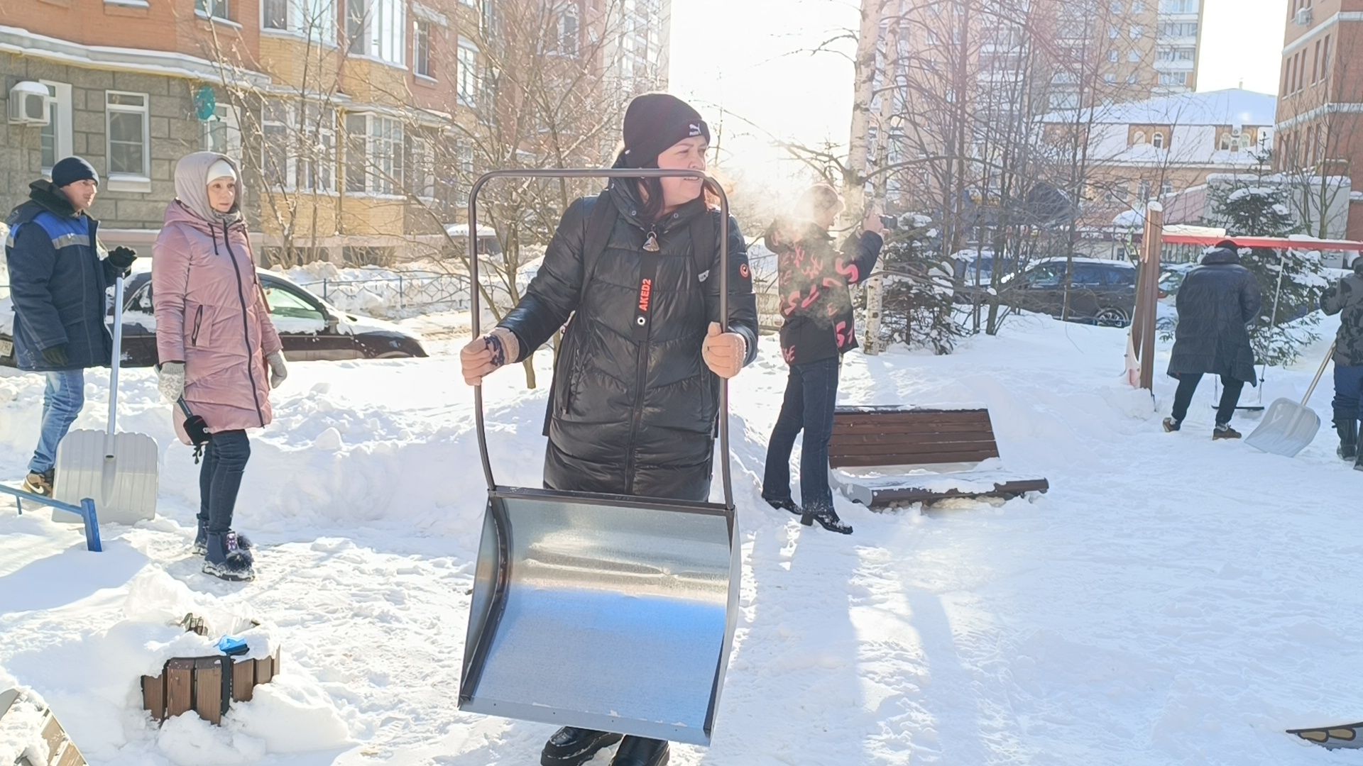 субботник, уборка снега, уборка дворов,