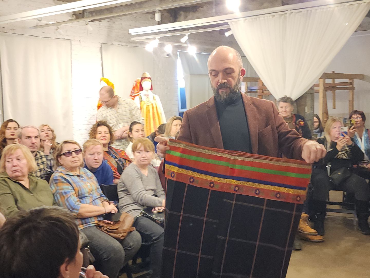 коломна, культура, шёлковая фабрика,