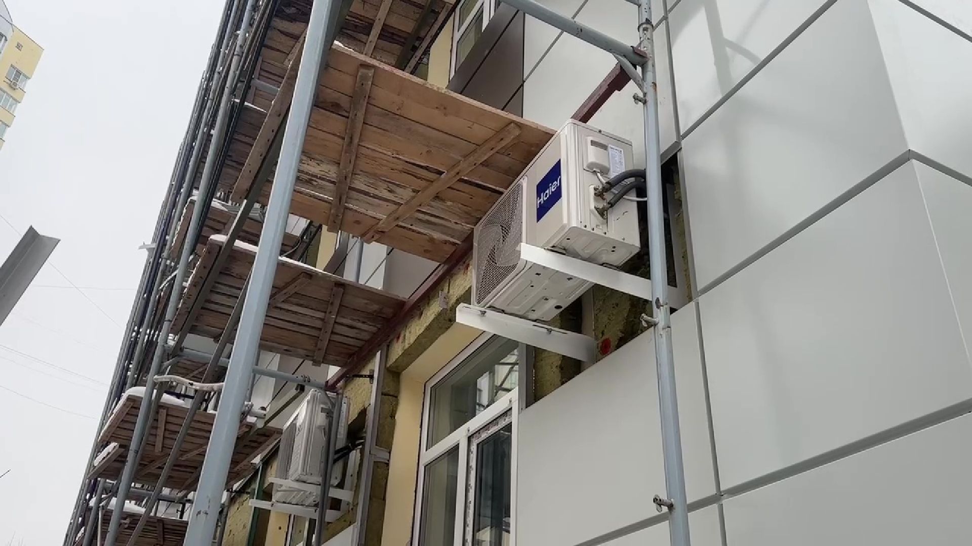 Реутов, здравоохранение, медицина, ремонт, хирургичекий комплекс, фасад, окна,