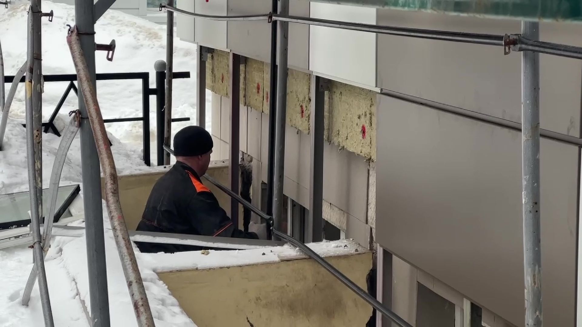 Реутов, здравоохранение, медицина, ремонт, хирургичекий комплекс, фасад, окна,