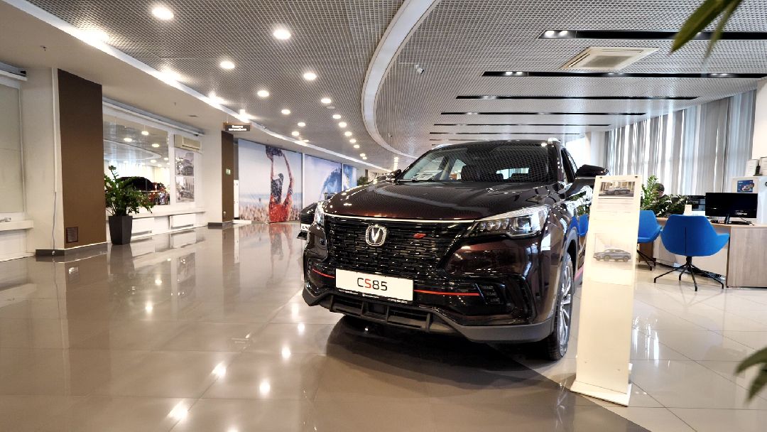 Реутов, экономика, бизнес, автосалон, автомобили, китайский бренд