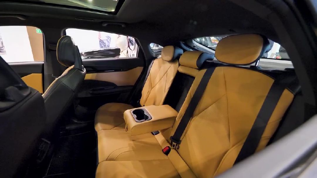 Реутов, экономика, бизнес, автосалон, автомобили, китайский бренд