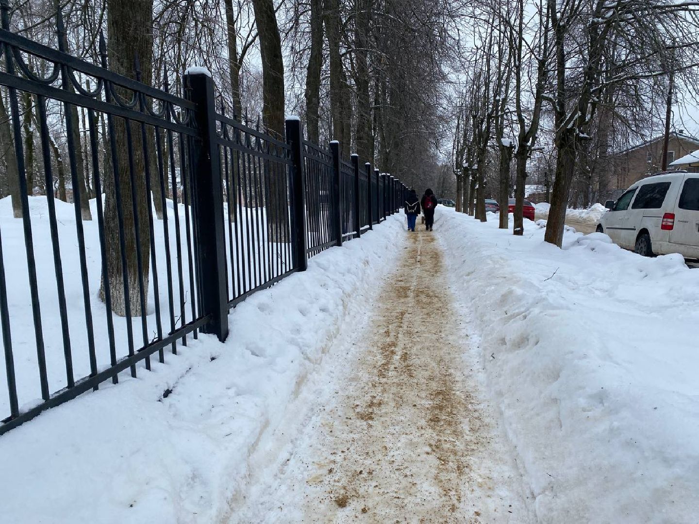 чехов, благоустройсво, ледяной дождь, коммунальные службы, тротуар, пешеходные зоны,