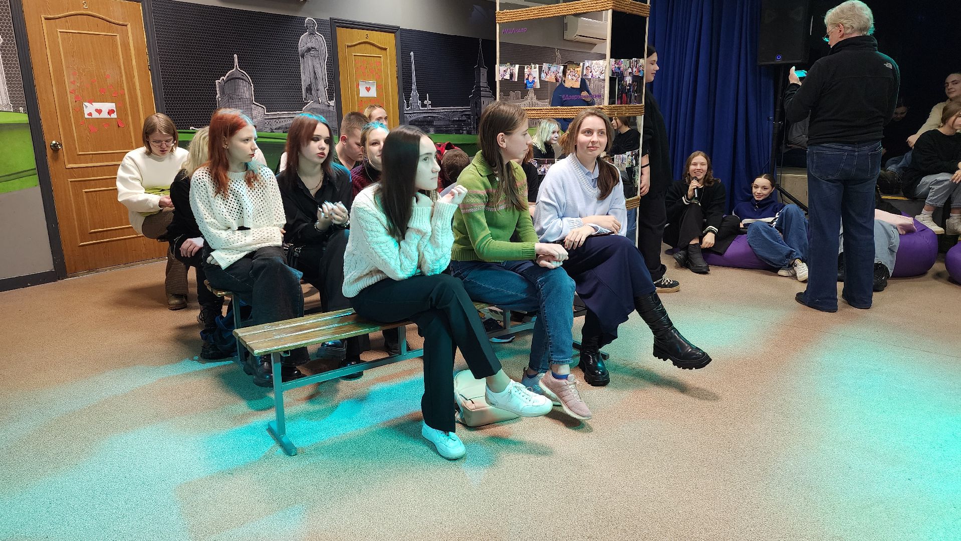 Школа вожатых, молодежный центр, молодежная политика, трудоустройство подростков,