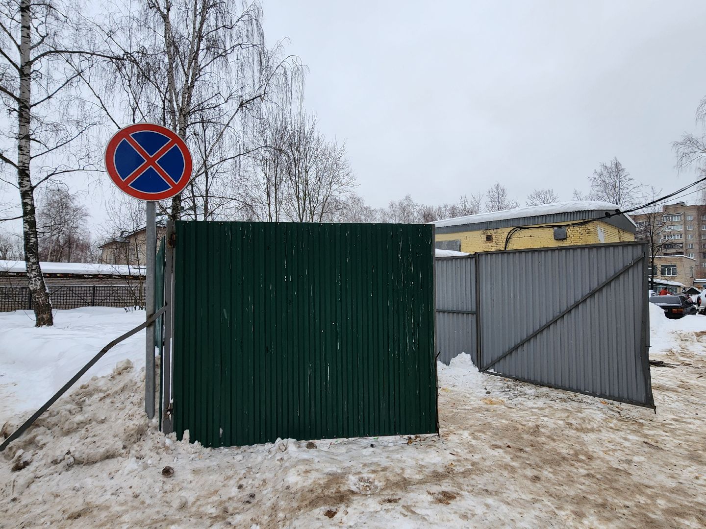 контейнерные площадки, дорожные знаки,