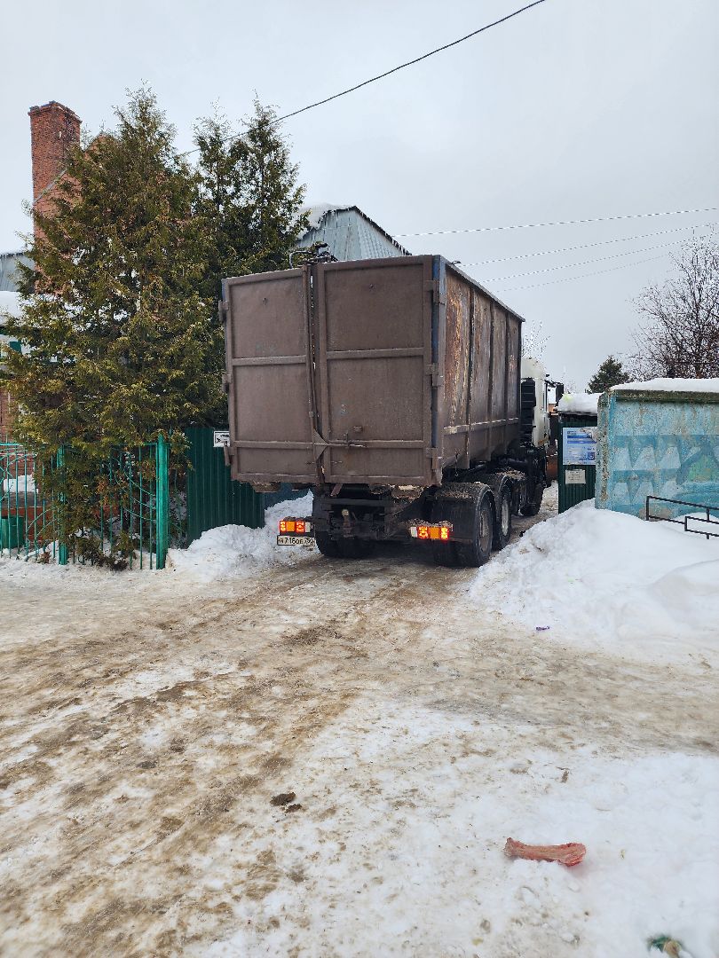 контейнерные площадки, дорожные знаки,