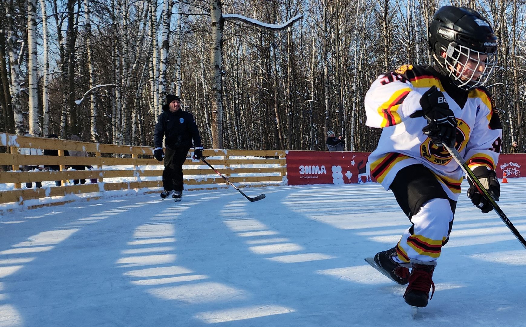 электросталь, электросталь спортивная, мой город, жители города, спорт в подмосковье, спорт подмосковья, фигурное катание, хоккей, хоккей в парке, хоккейный сезон, день спорта,
