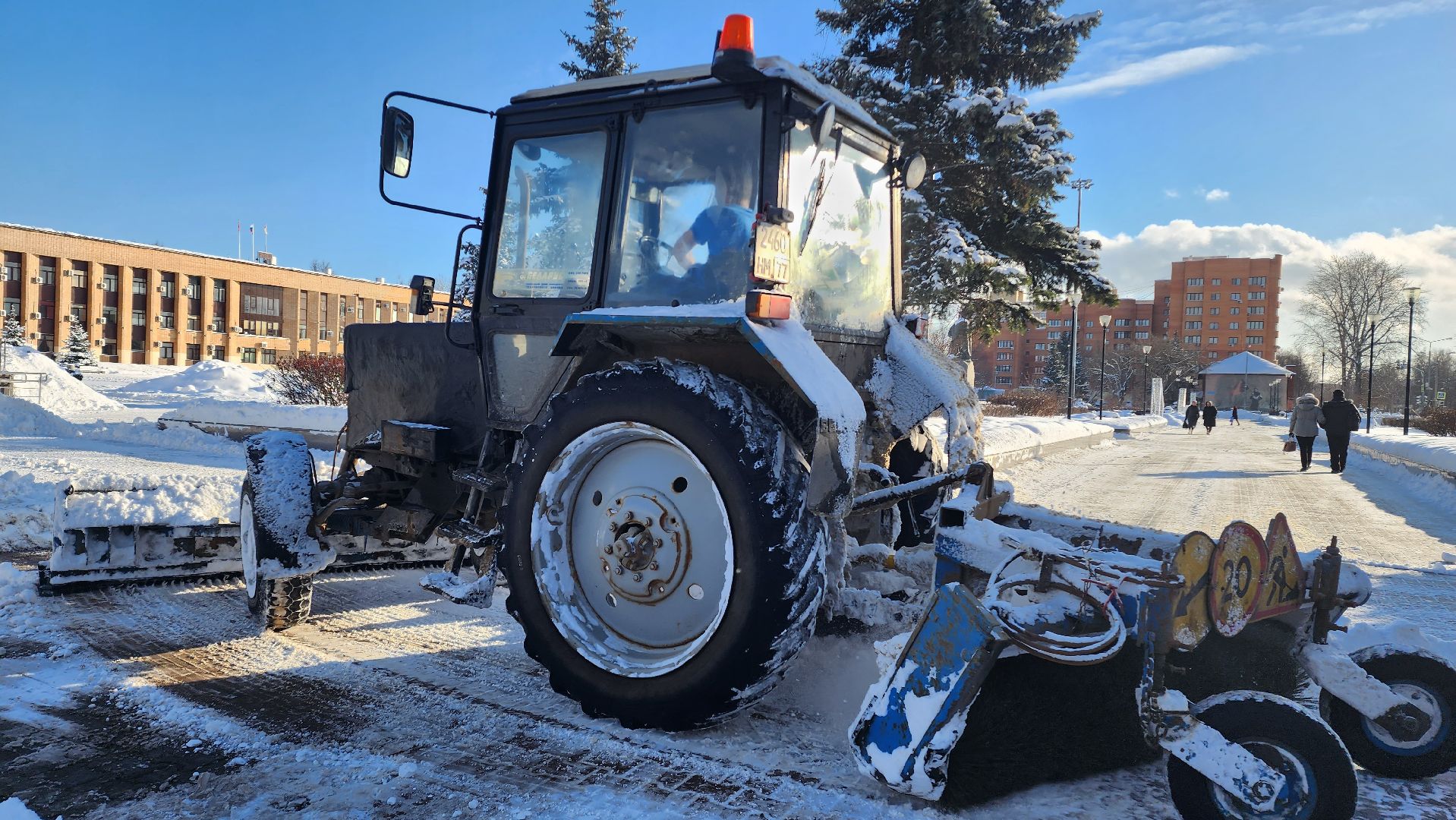 Подмосковье, зима в подмосковье, ледяной дождь, дорожные работы, дорожные службы, уборка снега, Гололед, циклон, циклон ваня, циклон ольга, Потепление, мокрый снег,