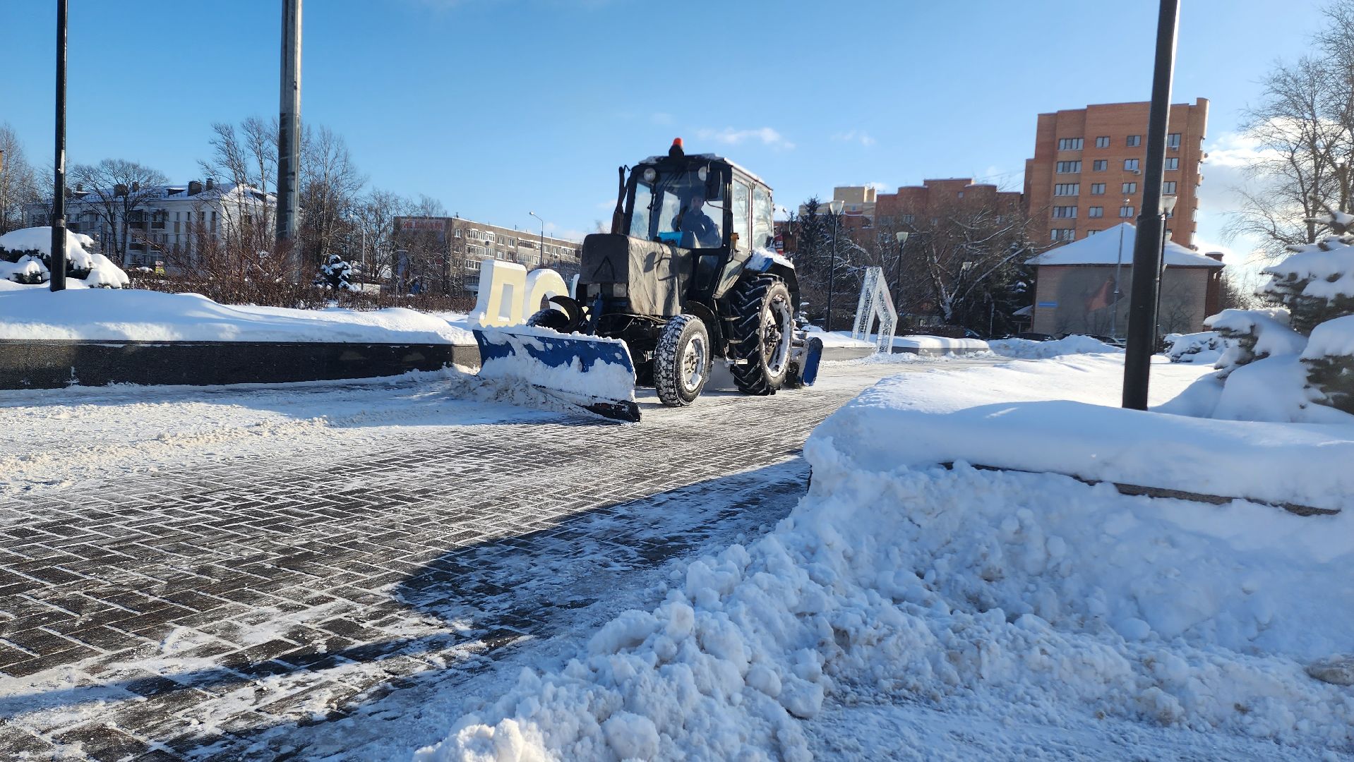 Подмосковье, зима в подмосковье, ледяной дождь, дорожные работы, дорожные службы, уборка снега, Гололед, циклон, циклон ваня, циклон ольга, Потепление, мокрый снег,