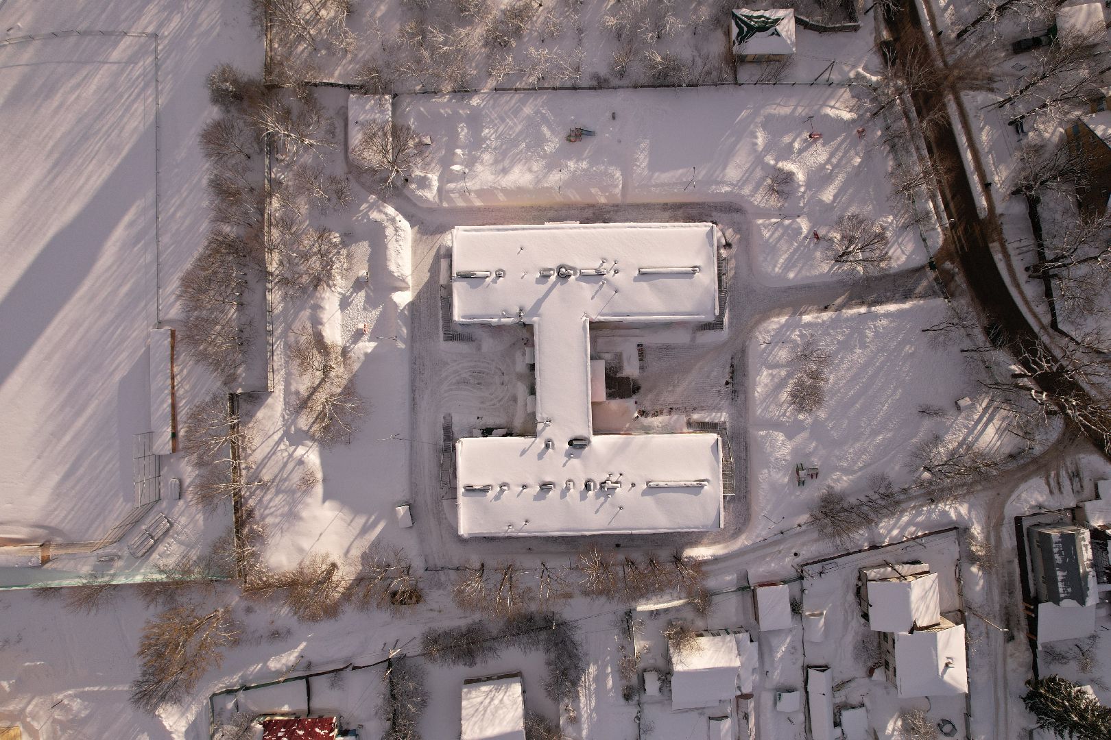 видео с коптера, детский сад,