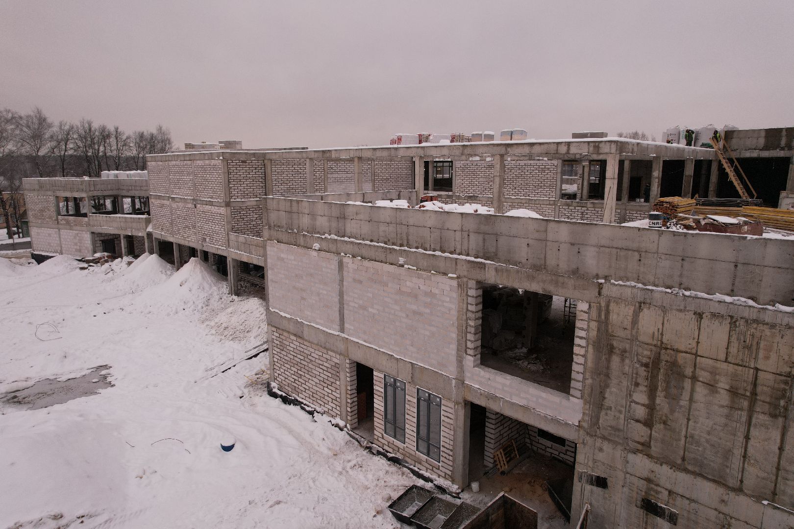 видео с коптера, школа, строительство,