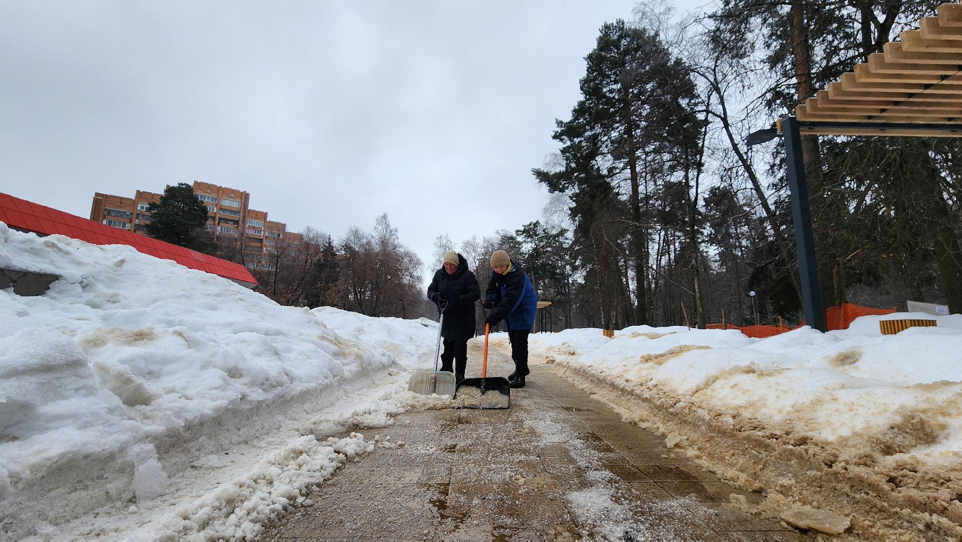ледяной дождь, снегопады, уборка города, осадки, протвино, благоуйстройство,