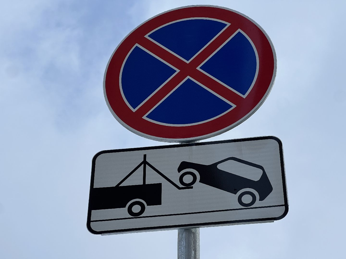 химки, благоуйстройство, дорожные знаки, дорожные знаки во дворах, контейнерные площадки, мусорные площадки, вывоз мусора,