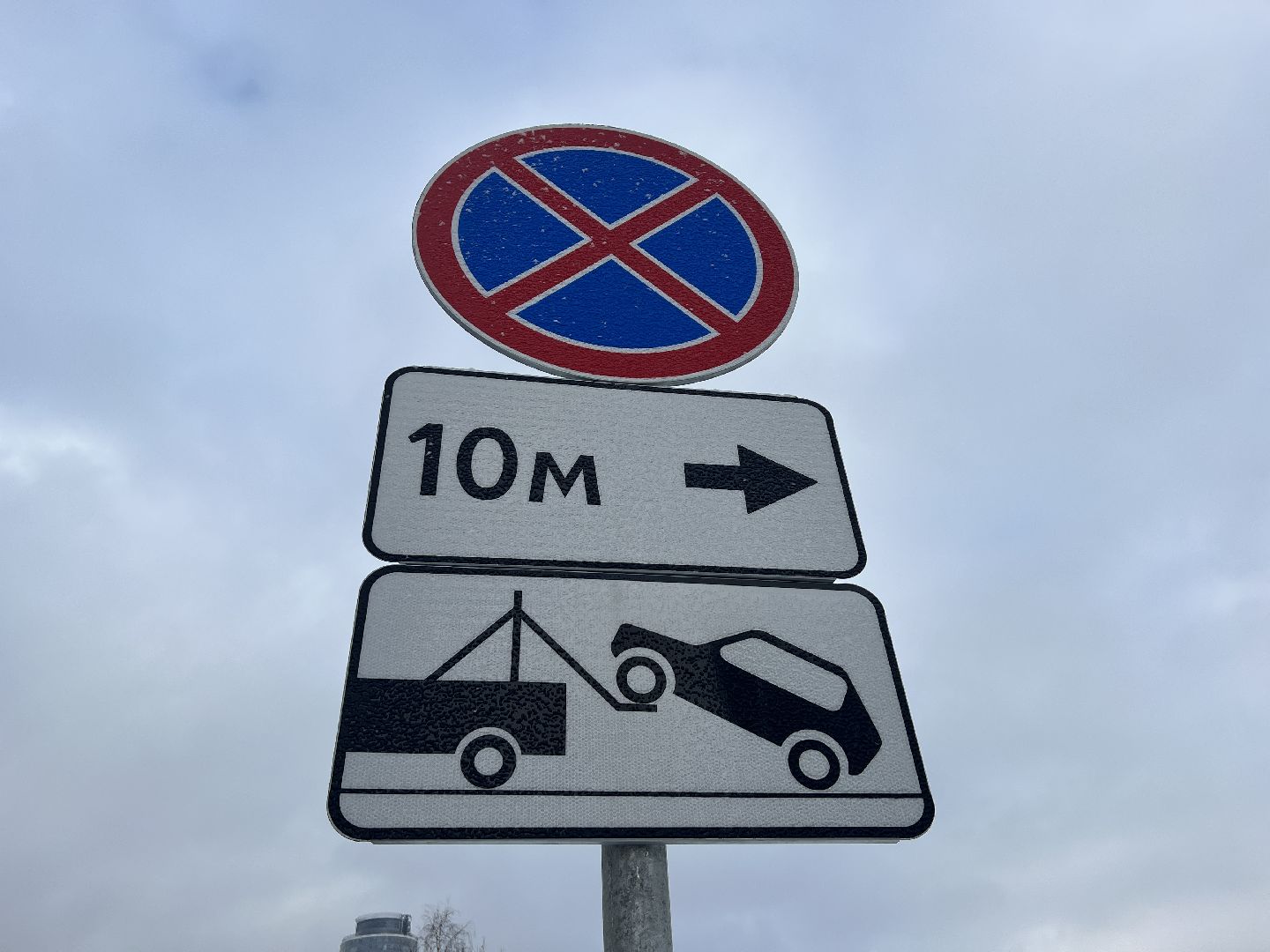 химки, благоуйстройство, дорожные знаки, дорожные знаки во дворах, контейнерные площадки, мусорные площадки,