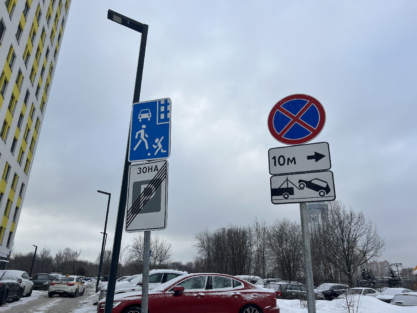 химки, благоуйстройство, дорожные знаки, дорожные знаки во дворах, контейнерные площадки, мусорные площадки,