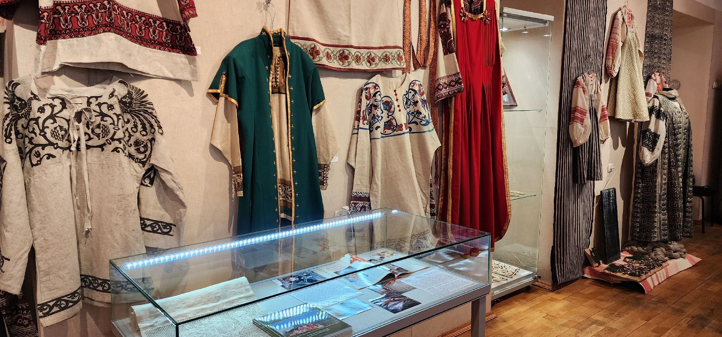 раменское, культура, раменский историко-художественный музей, первая выставка, из сундука русской красавицы,