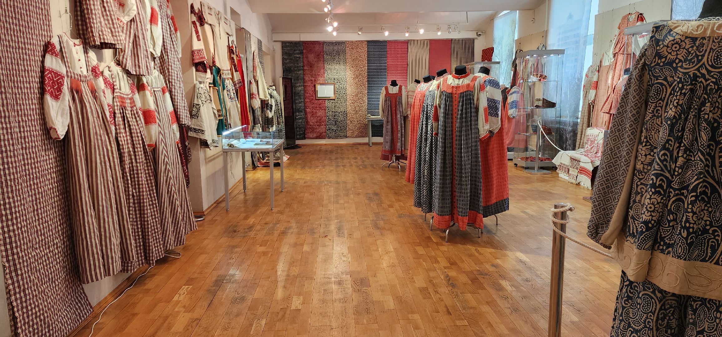 раменское, культура, раменский историко-художественный музей, первая выставка, из сундука русской красавицы,