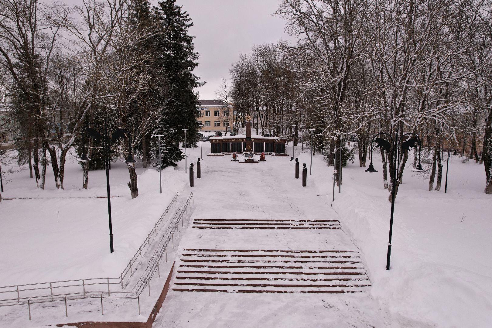видео с коптера, площадь, война,