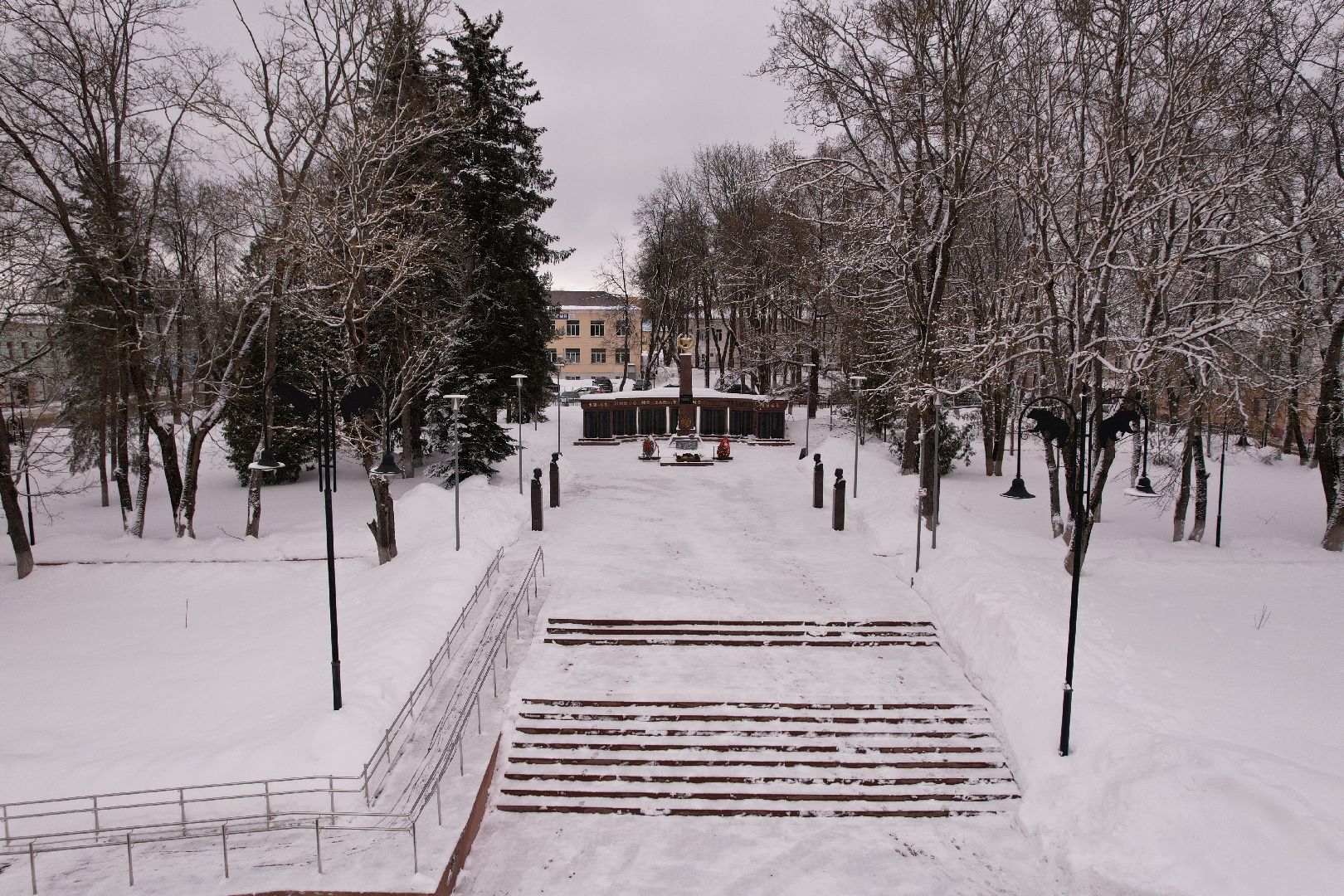 видео с коптера, площадь, война,