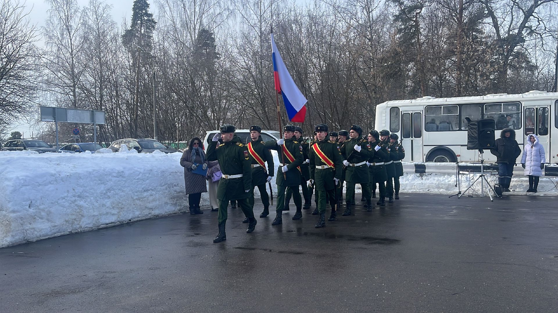 возложение цветов, день воина-интернационалиста, награждение, глава городского округа,