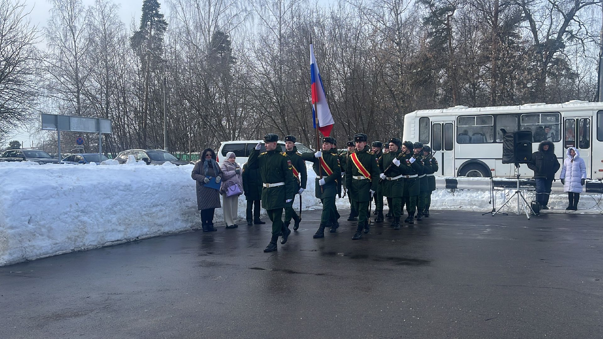 возложение цветов, день воина-интернационалиста, награждение, глава городского округа,